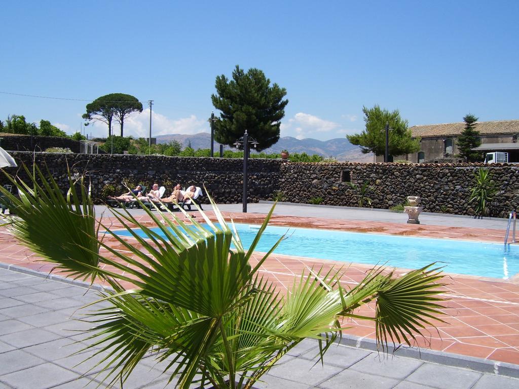 Etna Wine Azienda Agrituristica Passopisciaro Ngoại thất bức ảnh